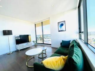 Luxury 2Beds Condo with stunning city View (Parking, Gym) Apartment, Sydney - 5