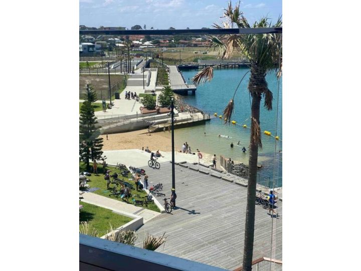 Luxury 3 bedroom apartment at Shell Cove NSW 2529 Apartment, Shellharbour - imaginea 14