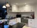 Luxury 4 bedroom house Guest house, Deewhy - thumb 14