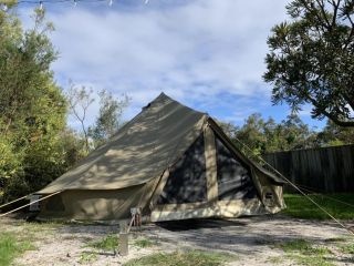 Luxury 6 metre Bell Tent & Outdoor Bathroom, WIFI, TV and firepit, Campsite, Western Australia - 5