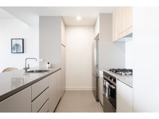 The Aire - Arena Newcastle Beach Apartment, Newcastle - 1