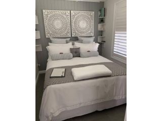 Luxury Boutique Self-Contained Private Granny Flat Villa, Queensland - 2