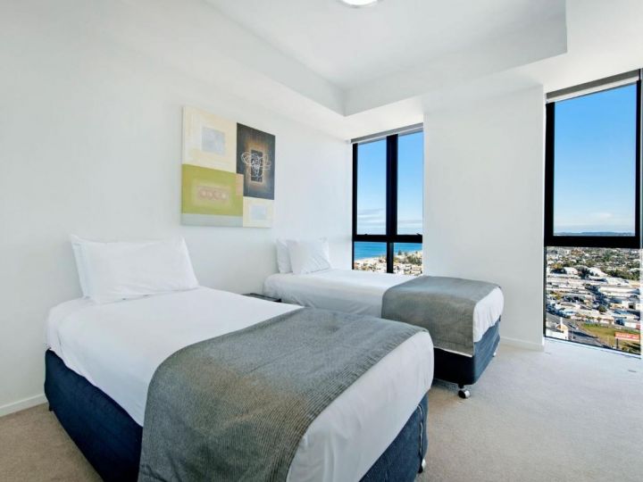 Luxury Broadbeach Penthouse with Private Rooftop Spa Sierra Grand Apartment, Gold Coast - imaginea 6