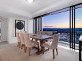 Luxury Broadbeach Penthouse with Private Rooftop Spa Sierra Grand Apartment, Gold Coast - thumb 17