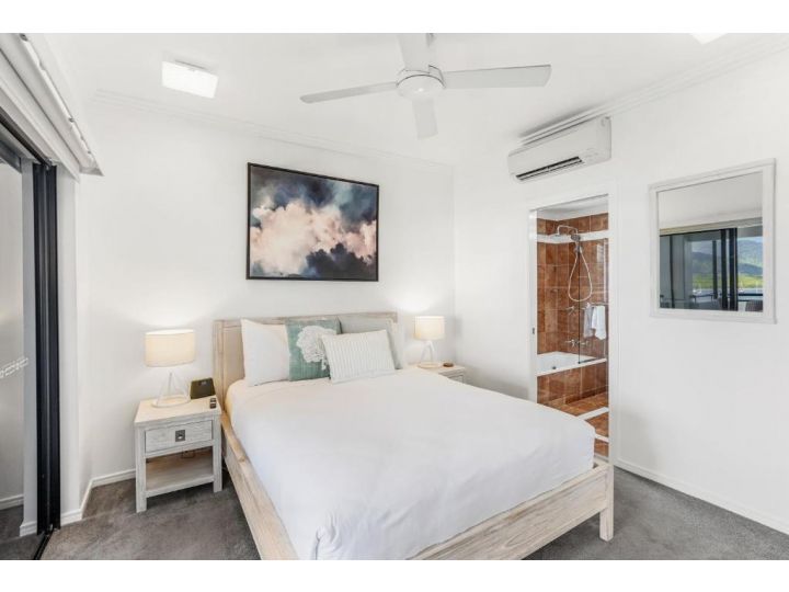 Belle Escapes - Luxury Cairns Penthouse with Ocean Views "903" Apartment, Cairns - imaginea 11