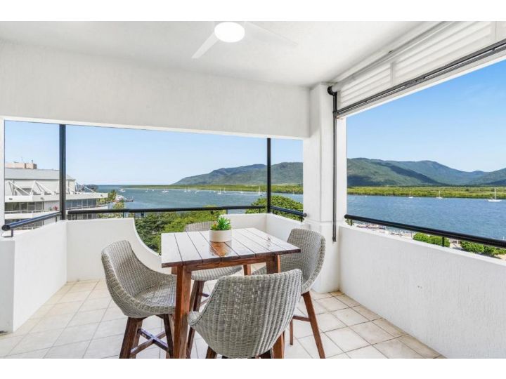 Belle Escapes - Luxury Cairns Penthouse with Ocean Views "903" Apartment, Cairns - imaginea 9