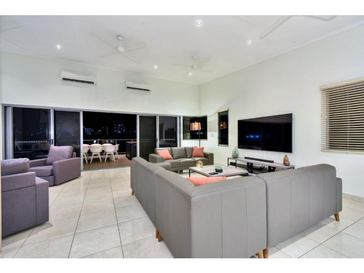 Luxury Darwin City Lights Jacuzzi Central Location Large House New Furnishings Guest house, Darwin - imaginea 5