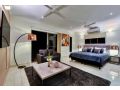 Luxury Darwin City Lights Jacuzzi Central Location Large House New Furnishings Guest house, Darwin - thumb 14
