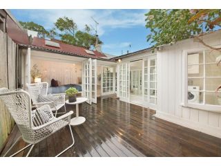 Luxury Designer Paddington Cottage + FREE WIFI Apartment, Sydney - 2
