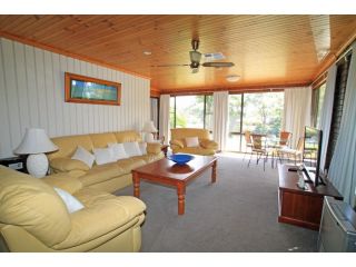 Luxury Escape on Alamein Road Guest house, Sussex inlet - 5