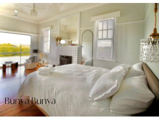 Bunya Bunya Luxury Estate Toowoomba set over 2 acres with Tennis Court Guest house, Toowoomba - 5