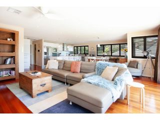 Spacious Family Entertainer for Manly Retreat Guest house, Sydney - 2