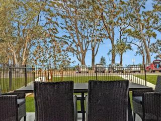 Luxury High End Unit Private Courtyard on Ground Level Guest house, Huskisson - 4