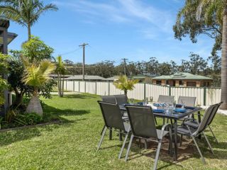 Luxury Pet FriendlyFamily Home in the Heart of Huskisson Guest house, Huskisson - 2