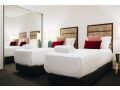 Resort Style 3 Bed 2 Bath, 200m from Beach Apartment, Buddina - thumb 8