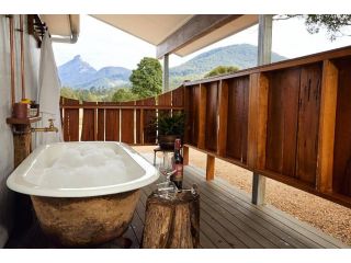 Luxury Romantic Getaways at Mt Warning Estate Villa, New South Wales - 1