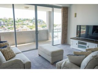 Oaks Gateway Suites Apartment, Townsville - 1