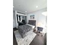 Luxury Villa - Sleeps 6, Premium memory foam beds, heated pools, sauna and gym Apartment, Sydney - thumb 10