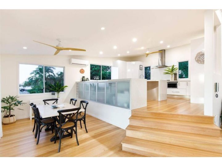 Luxury with beautiful views in the heart of Noosa Guest house, Noosa Heads - imaginea 7
