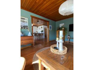 Lylahâ€™s By The Sea Apartment, Wynyard - 3