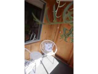 Lylahâ€™s By The Sea Apartment, Wynyard - 5