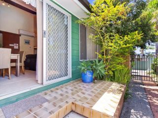 Macadamia Court, Unit 2, 8 Government Road Guest house, Nelson Bay - 1