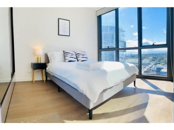 Macquarie Park high level 2bed 2bath with Study Gym & Pool Apartment, Sydney - imaginea 1