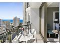 Beachside Studio Apartment with Ocean & City views Apartment, Gold Coast - thumb 1
