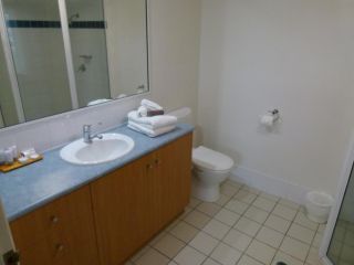 Madison Ocean Breeze Apartments Hotel, Townsville - 5