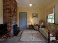 Magnolia Cottage - Kangaroo Valley Guest house, Barrengarry - thumb 5
