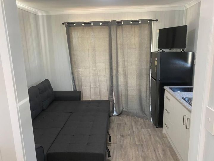 Magnolia Village Caravan Park Campsite, Australia - imaginea 8
