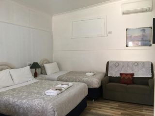 Major Innes Motel Hotel, Port Macquarie - 3