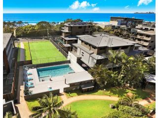 Majorca Isle Beachside Resort Hotel, Maroochydore - 2