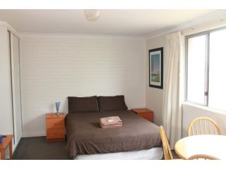 Malibu Apartments - Perth Aparthotel, Perth - 2