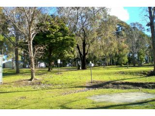 Mallacoota's Shady Gully Caravan Park Accomodation, Mallacoota - 1