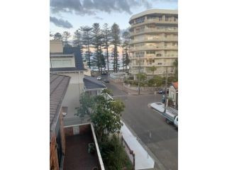 Sandy Bottoms Guesthouse Guest house, Sydney - 5