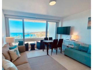 Manly Ocean Beach View Sunrise Harbour View Sunset Apartment, Sydney - 5
