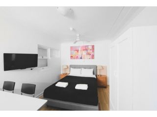 Manly Waves Studios & Apartments Aparthotel, Sydney - 1