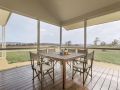 Manna Tree Farm -modern home with majestic views in stunning countryside Guest house, Jindabyne - thumb 8