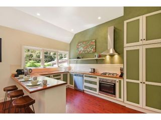MapleWood House Guest house, Leura - 4