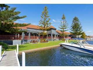 Mariners Cove at Paynesville Hotel, Paynesville - 1