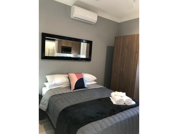 The Mark Studios Apartment, Newcastle - imaginea 9