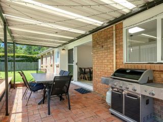 Beautiful Beach Home, Shaded Patio and BBQ Guest house, Terrigal - 5