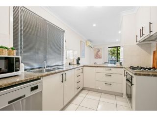 Mary St 3 Unit 2 Caloundra Guest house, Caloundra - 4