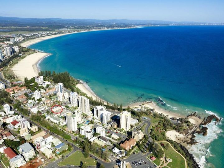 Maybury unit 3 - 70 Metre walk to Rainbow Bay beach Coolangatta Apartment, Gold Coast - imaginea 2