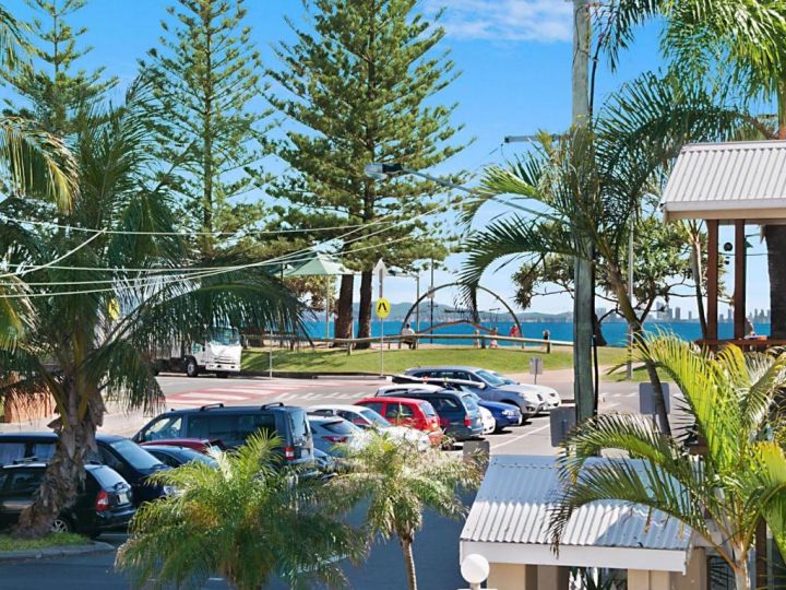 Maybury unit 3 - 70 Metre walk to Rainbow Bay beach Coolangatta Apartment, Gold Coast - imaginea 11