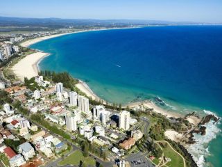 Maybury unit 3 - 70 Metre walk to Rainbow Bay beach Coolangatta Apartment, Gold Coast - 2