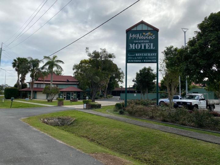 McNevins Logan Park Motel Hotel, Queensland - imaginea 4