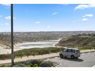 Meander ~ Dreamy Abode with Unrivaled Views Guest house, South Australia - 4