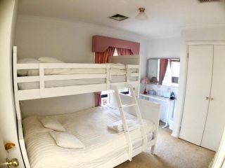 Melbourne Garden Bed and Breakfast Guest house, Melton - 5
